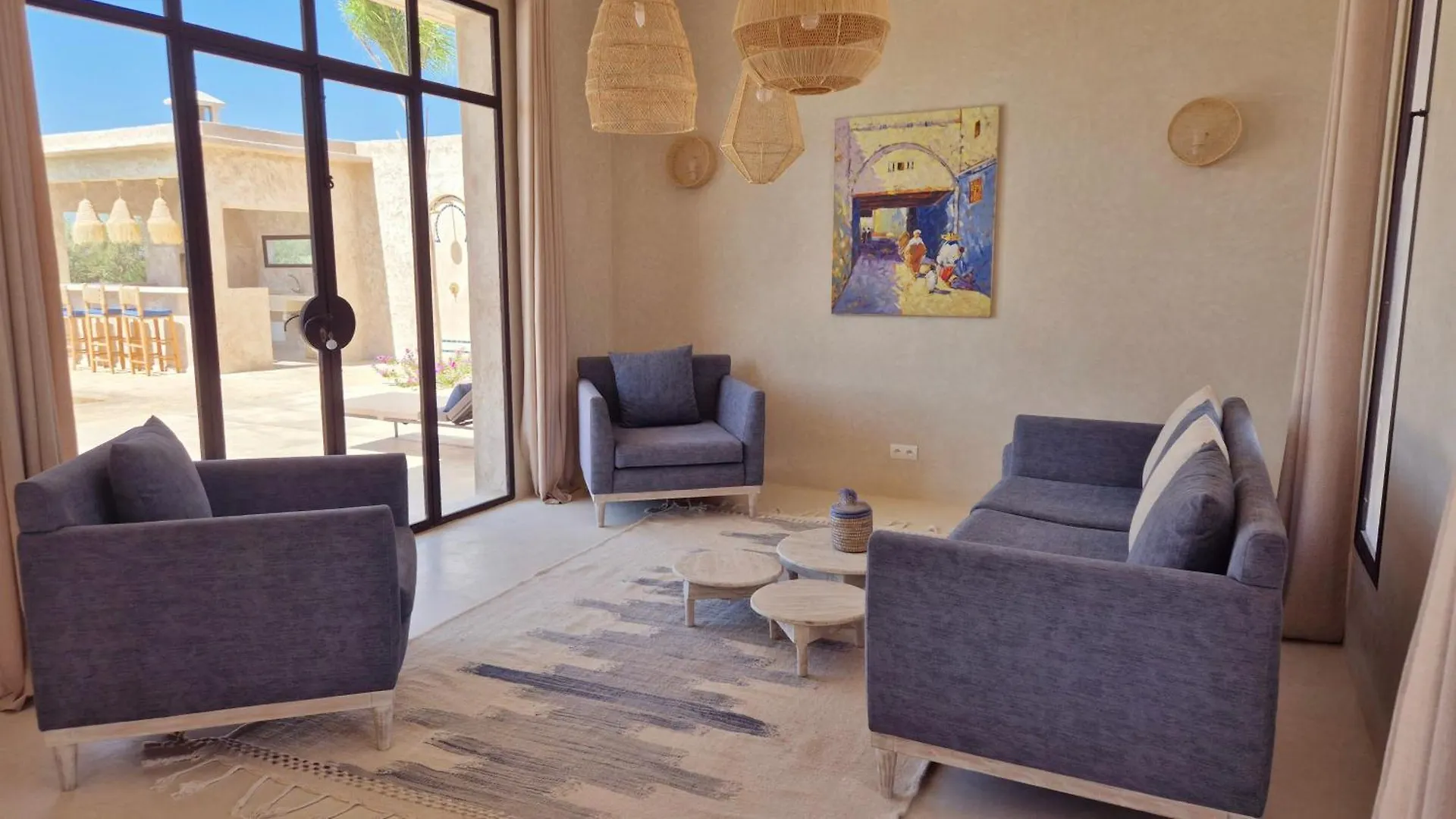 Lalla Essaouira, Villa Najma Avec Piscine Pour 15 Personnes